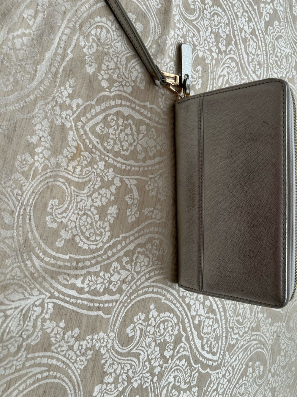 Isaac Mizrahi silver Gray Wristlet Wallet with Gold Hardware